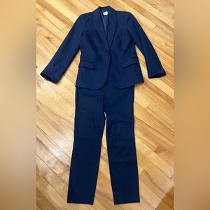 JCREW Women’s Suit - size small